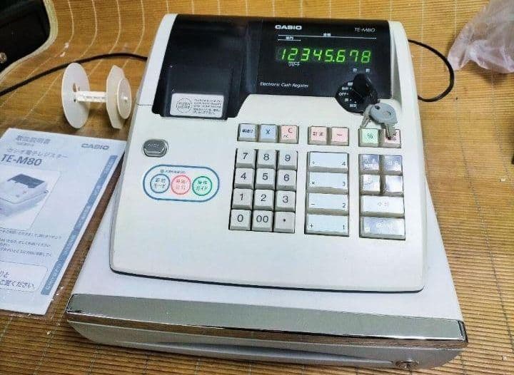 カシオレジスター　TE-M80　中古品　人気機種感熱紙　送料無料　653811