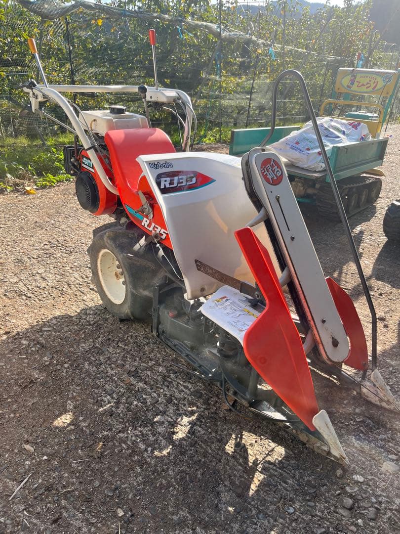 クボタ　バインダー　RJ35