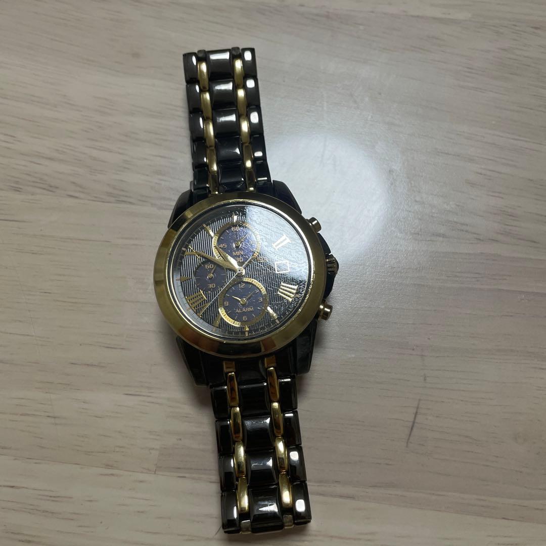 SEIKO 黒金　時計