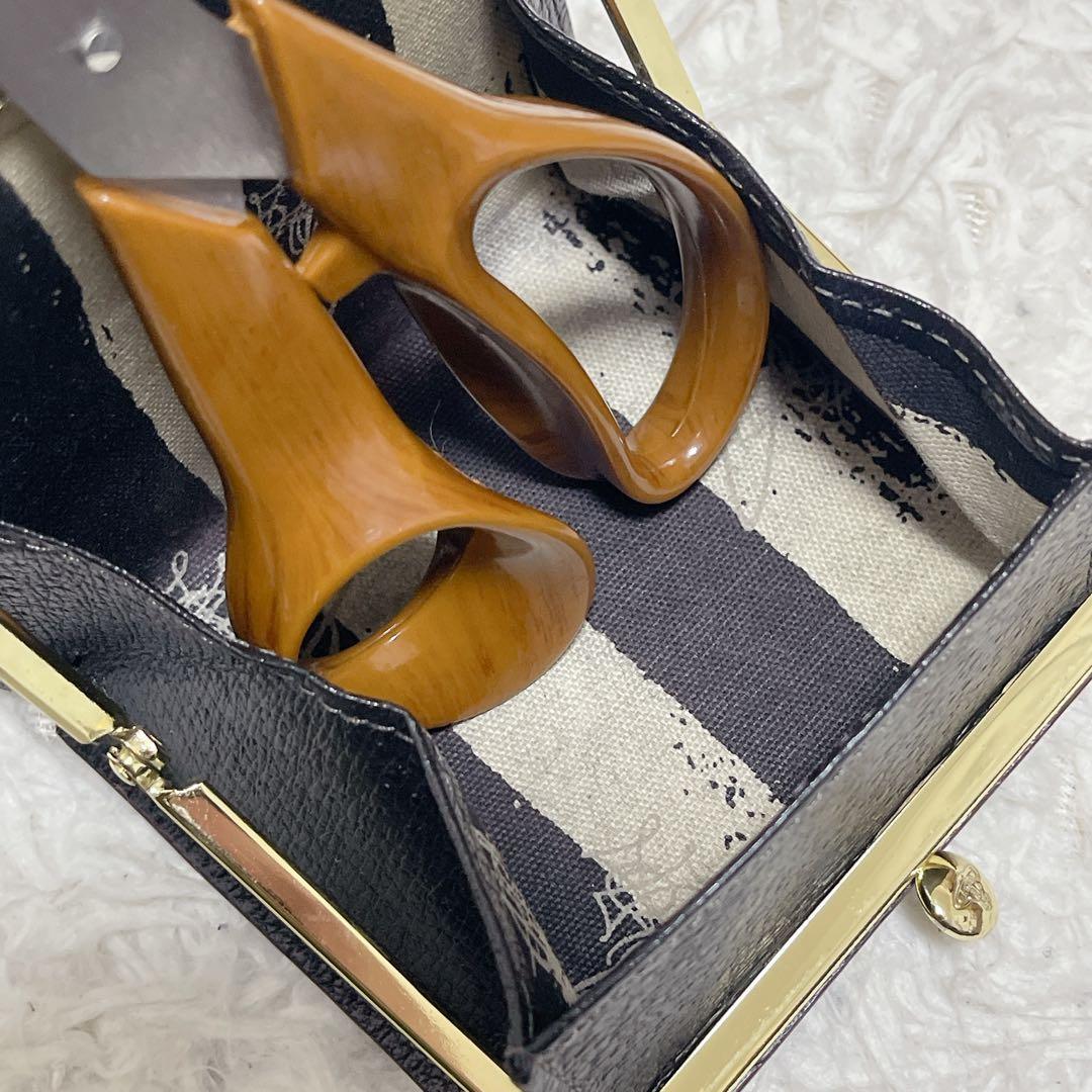 Vivienne Westwood 二つ折り財布 レザー がま口 黒 ブラック