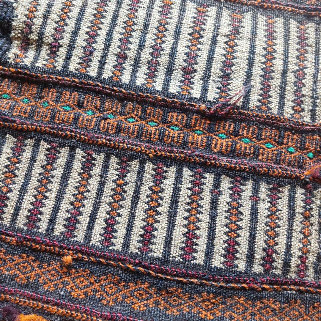 バルーチ族　ナマックダン　塩袋