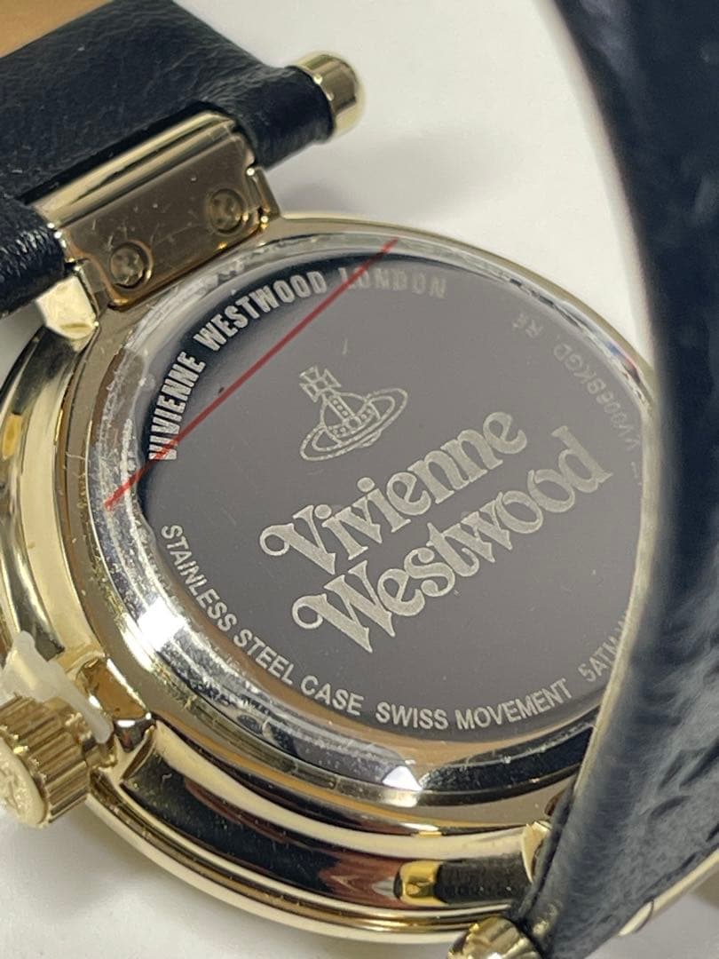 Vivienne Westwoodオーブチャーム 腕時計