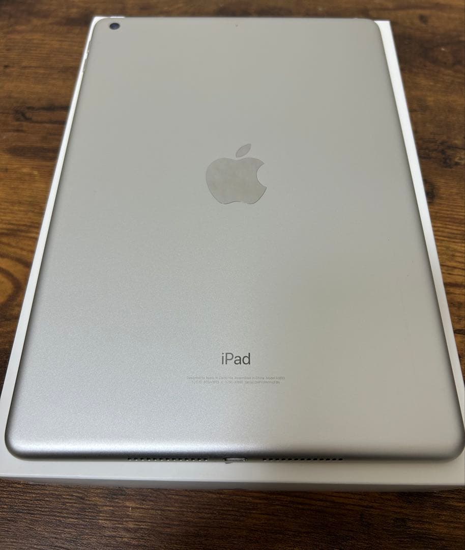 iPad 第6世代 128GB シルバー｜動作良好