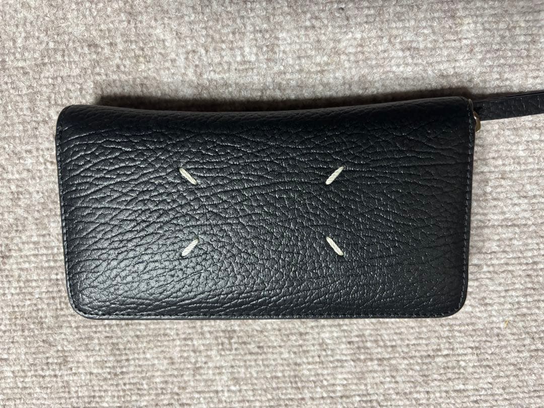 メゾンマルジェラ長財布