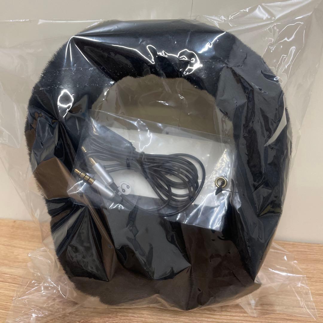 UGG イヤーマフ 有線ヘッドフォン ブラック 新品未使用タグ付ムートン 耳当て