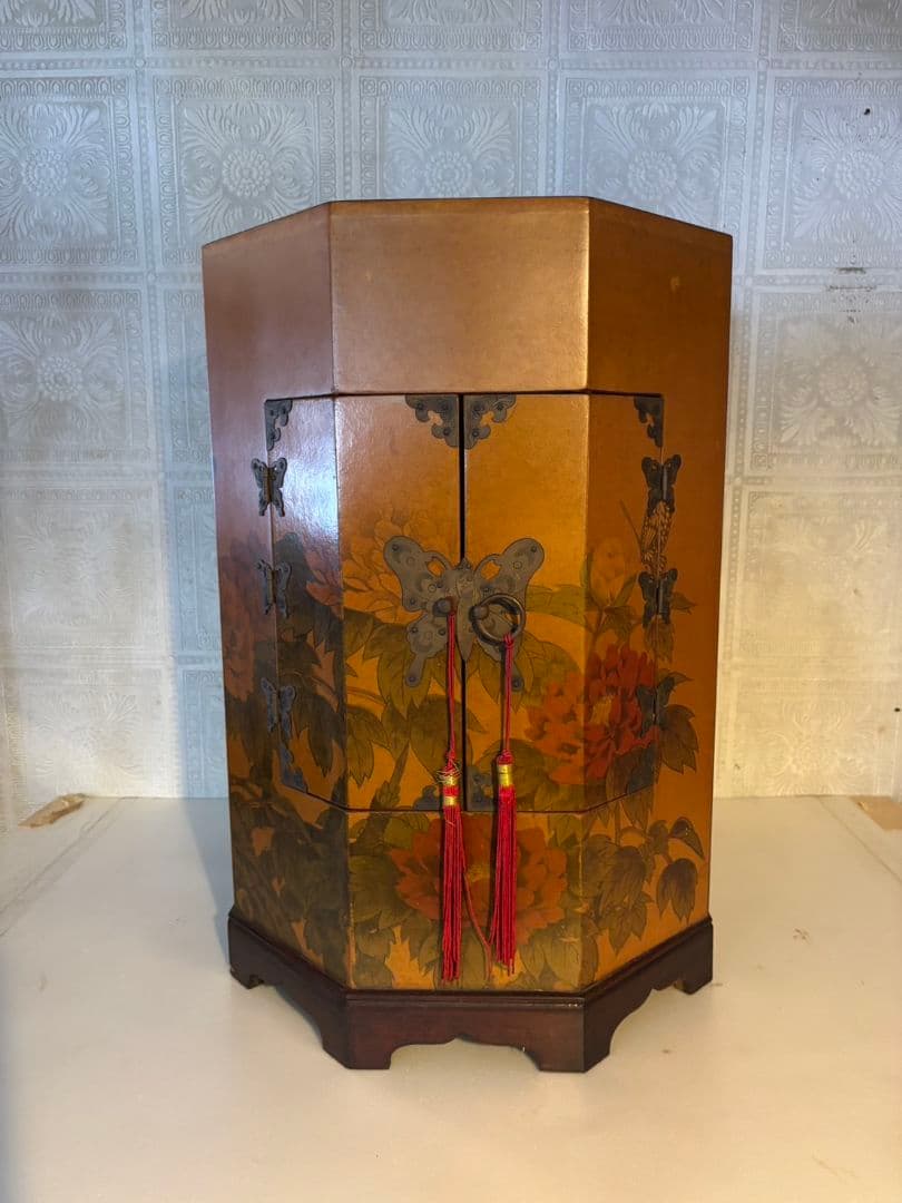 李朝家具　八角形　帽子入れ　収納箱