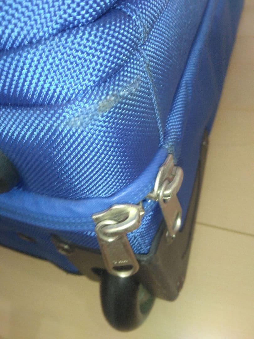 ザ・ノースフェイススーツケース シャトルローラーキャリー機内持ち込みOK