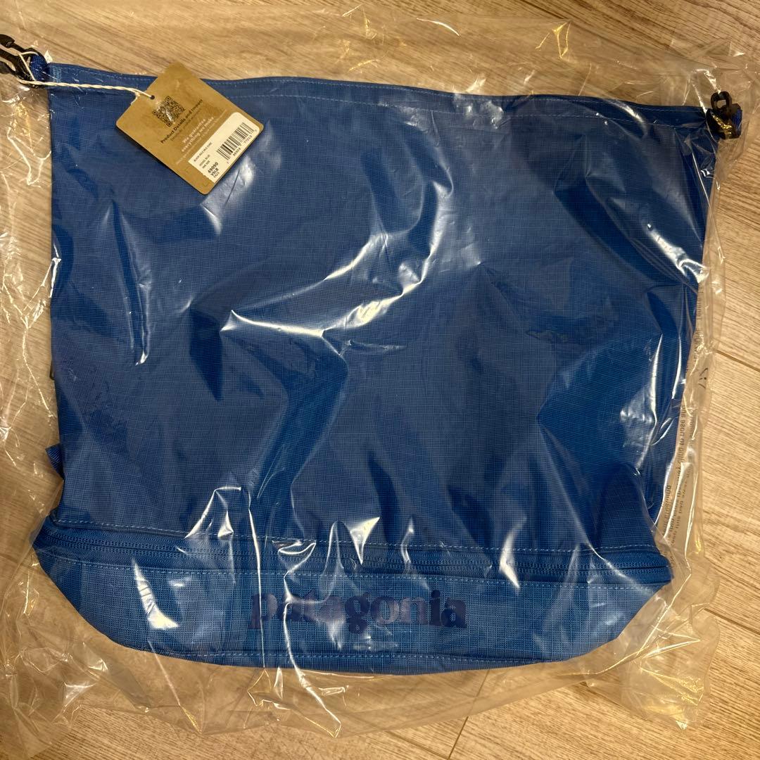 パタゴニア ブラックホール キューブ MLC 12L タグ付き