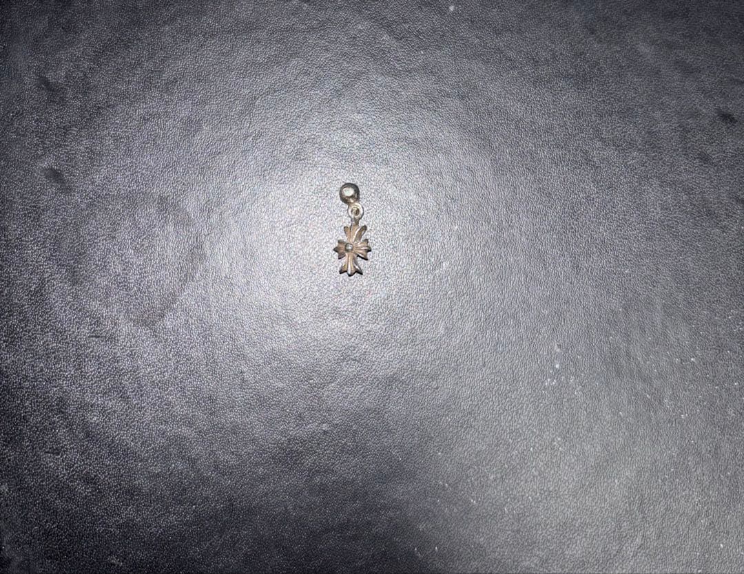 【ジャンク品】クロムハーツ タイニーE CHプラス ドロップピアス