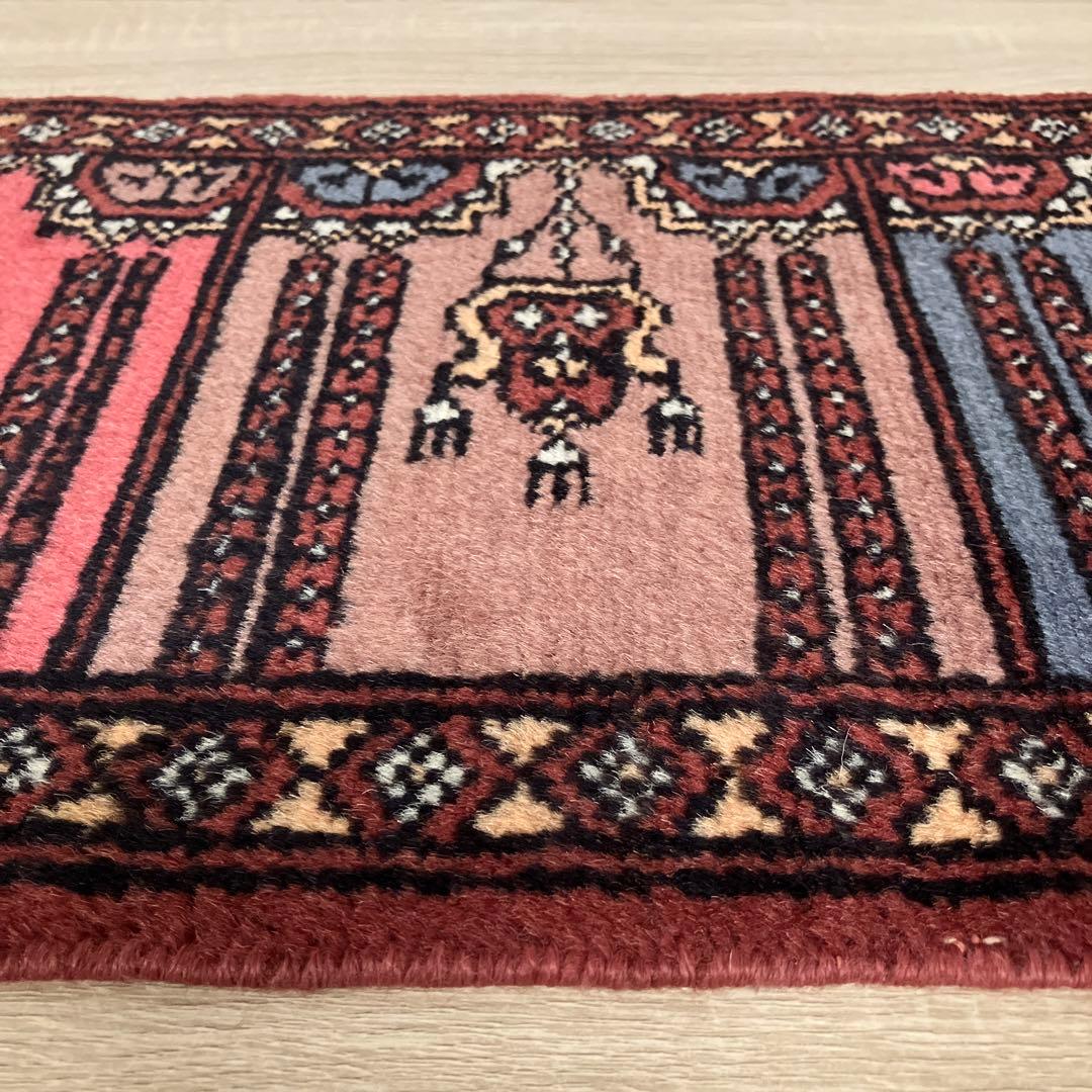 ラグ手織り絨毯　ミニラグ　ヴィンテージ ラグ　トライバルラグ32cmx63cm