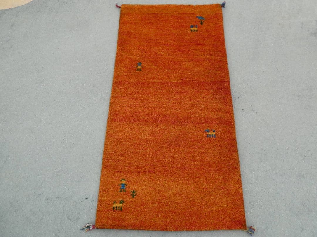 ギャッベを敷いてお月見しませんか？　141×69cm　ギャッベ　手織り