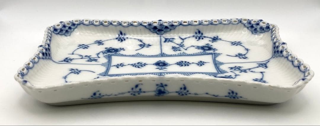 【希少 美品】ロイヤルコペンハーゲン ブルーフルーテッド フルレース トレイ