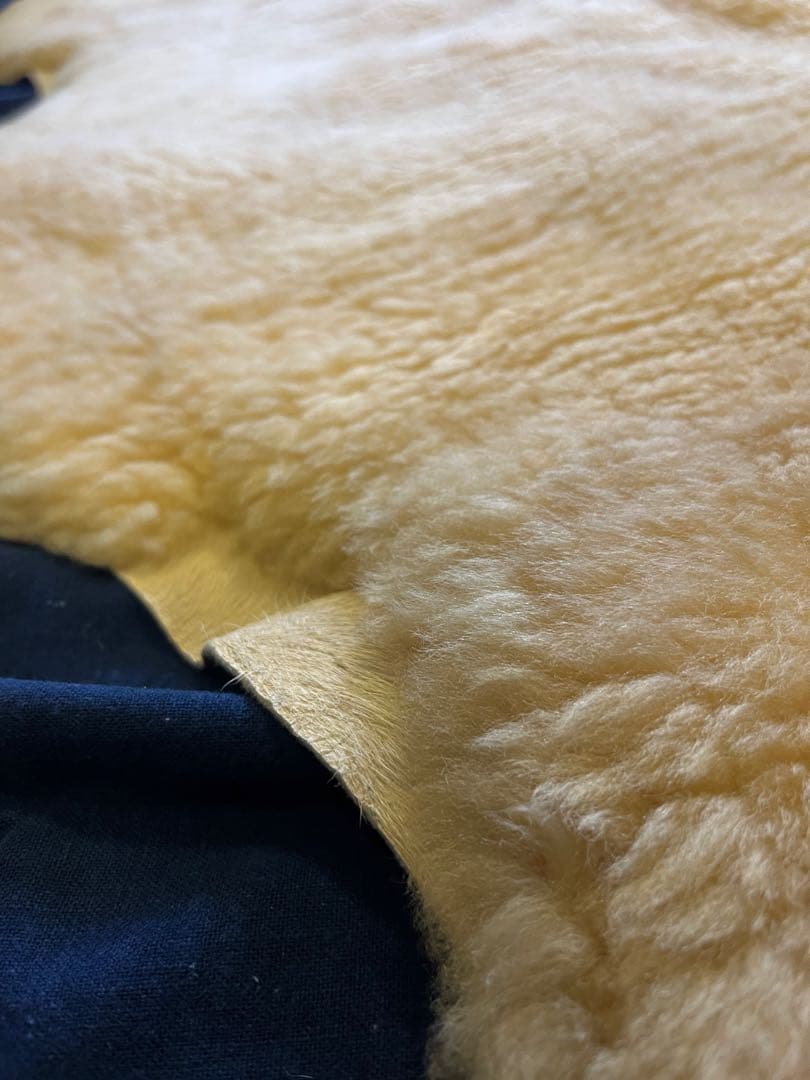 ヴィンテージ ニチロ ムートン ラグ ①