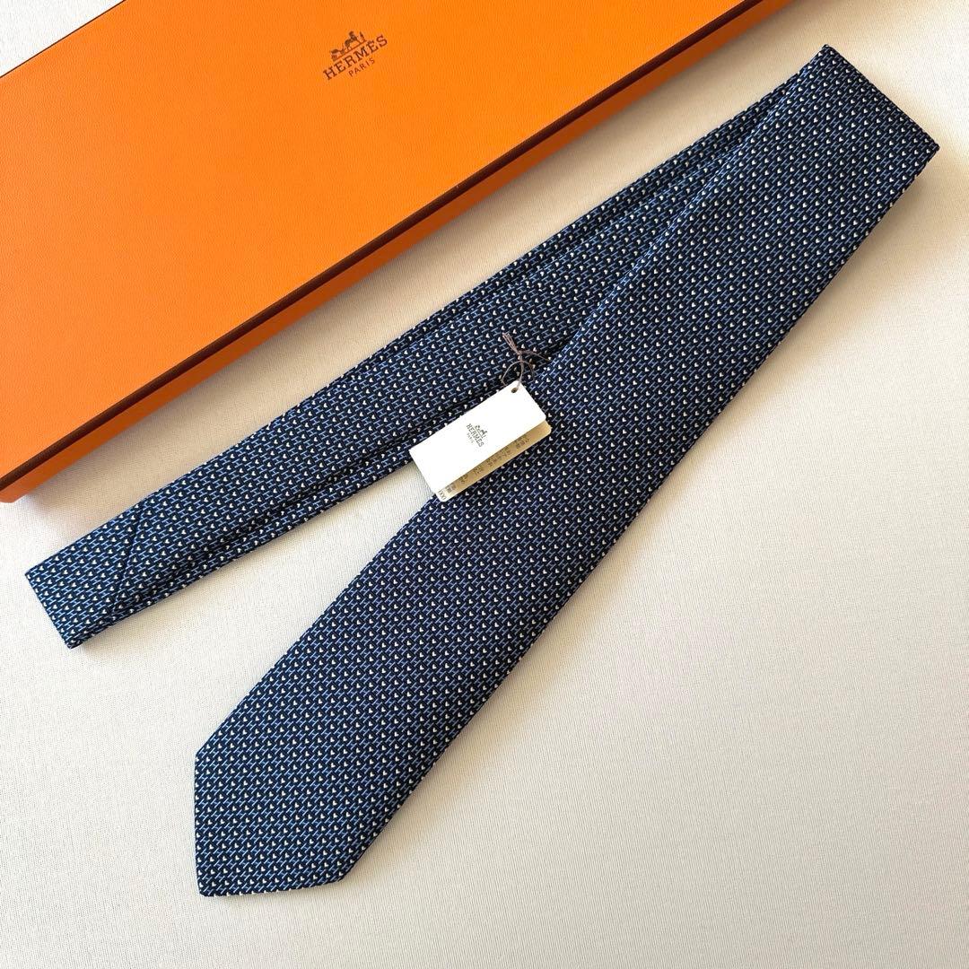 専用出品です。　 エルメス ネクタイ 《H・ラヴ・ユー》新品 未使用