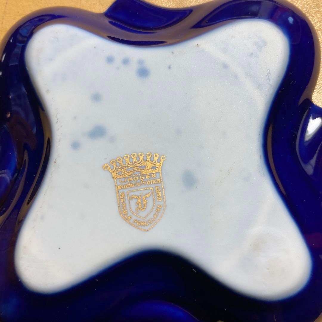 ヴィンテージ:フランス「リモージュ」美品　小皿、小物入れ、灰皿の3点