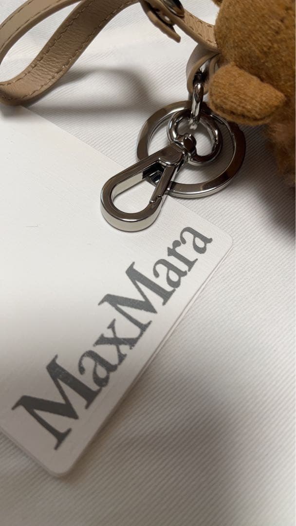 MaxMara テディベアチャーム