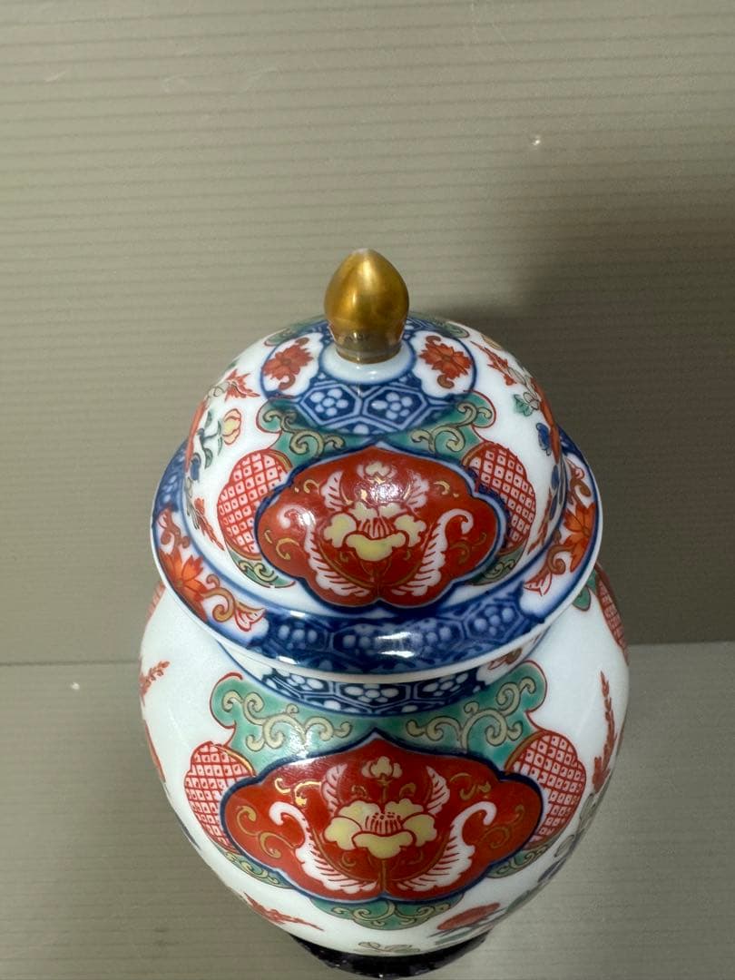 2179  有田焼　古伊萬里　沈香壷　花台付き