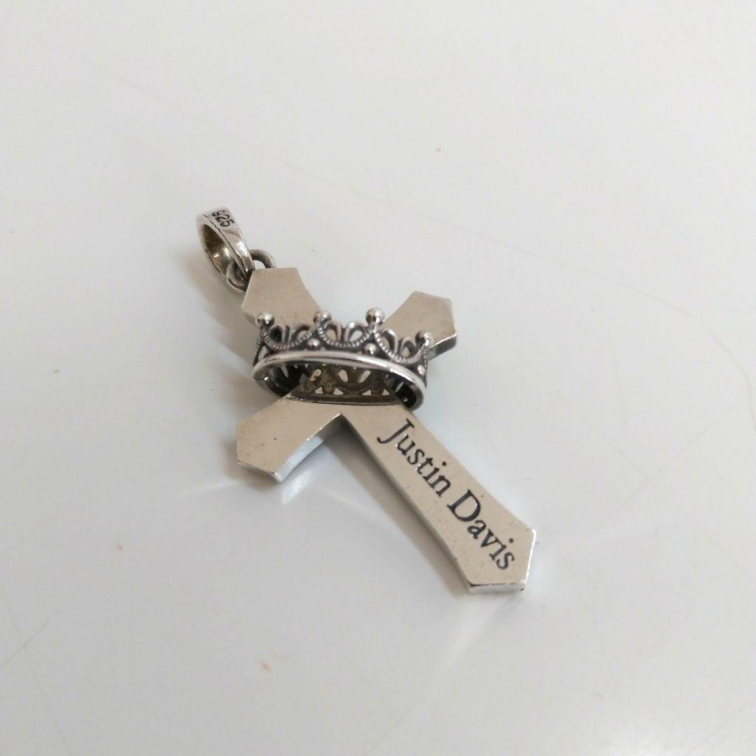 Justin Davis クロスと王冠のシルバーペンダント
