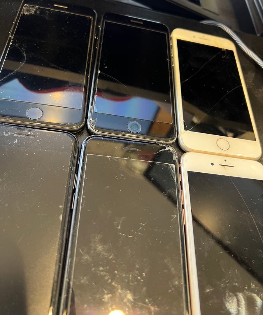 iPhone8 64G 6台 スペースグレー4 シルバー1 ローズ1