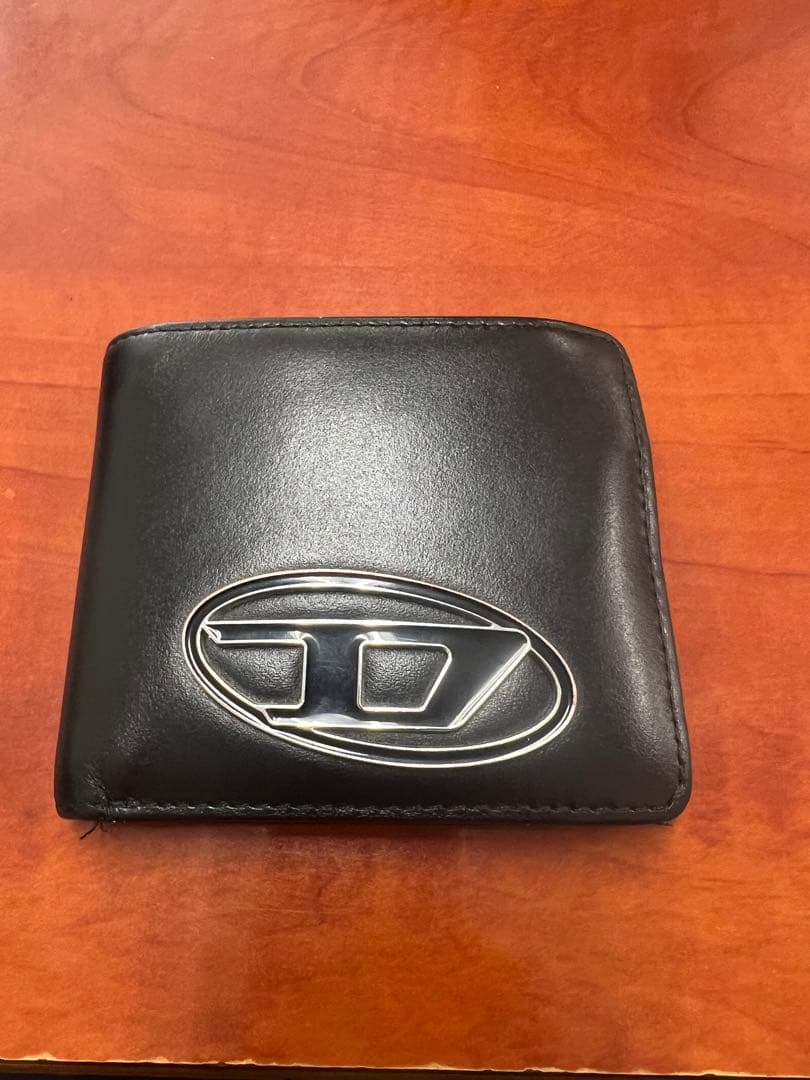 diesel二つ折り財布