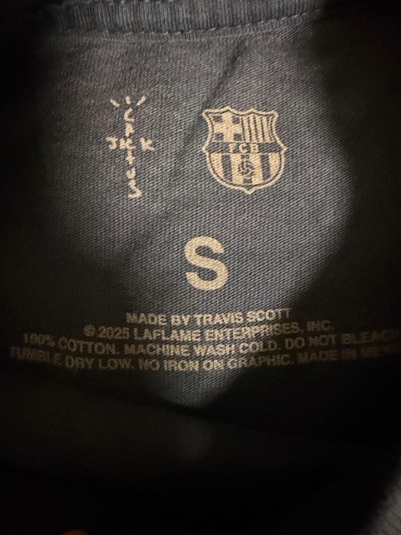 g*1様 CJ X FCB Washed Spray Logo Tee