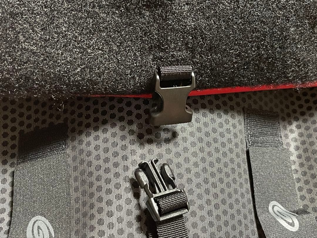 【美品】TIMBUK2 ティンバックツー メッセンジャーバッグ 黒　XS