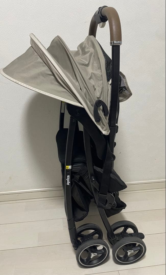 【美品】Aprica マジカルエアークッションAD ベビーカー レザーハンドル