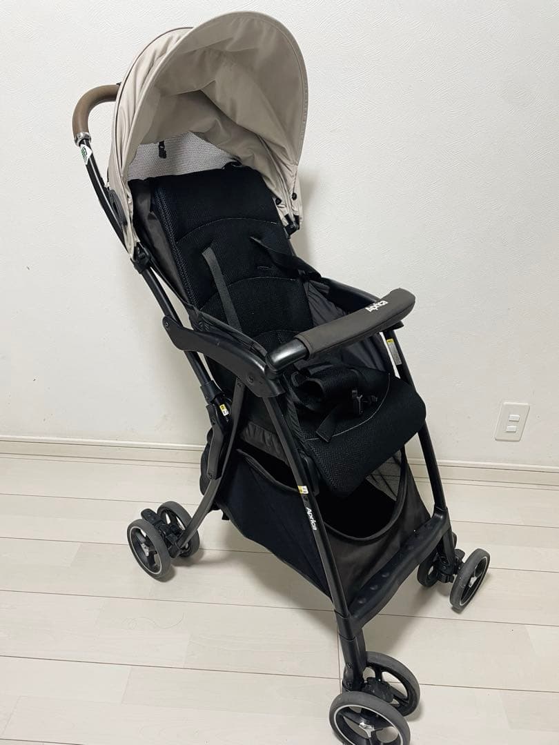 【美品】Aprica マジカルエアークッションAD ベビーカー レザーハンドル