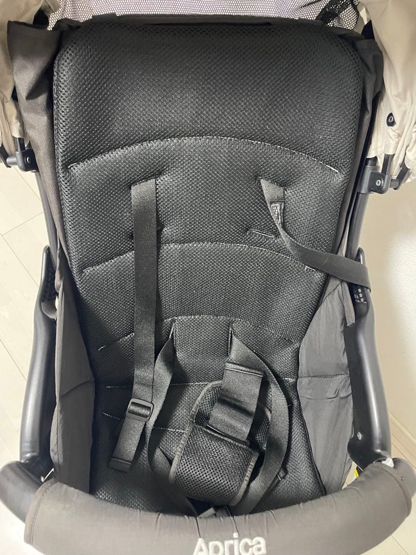 【美品】Aprica マジカルエアークッションAD ベビーカー レザーハンドル