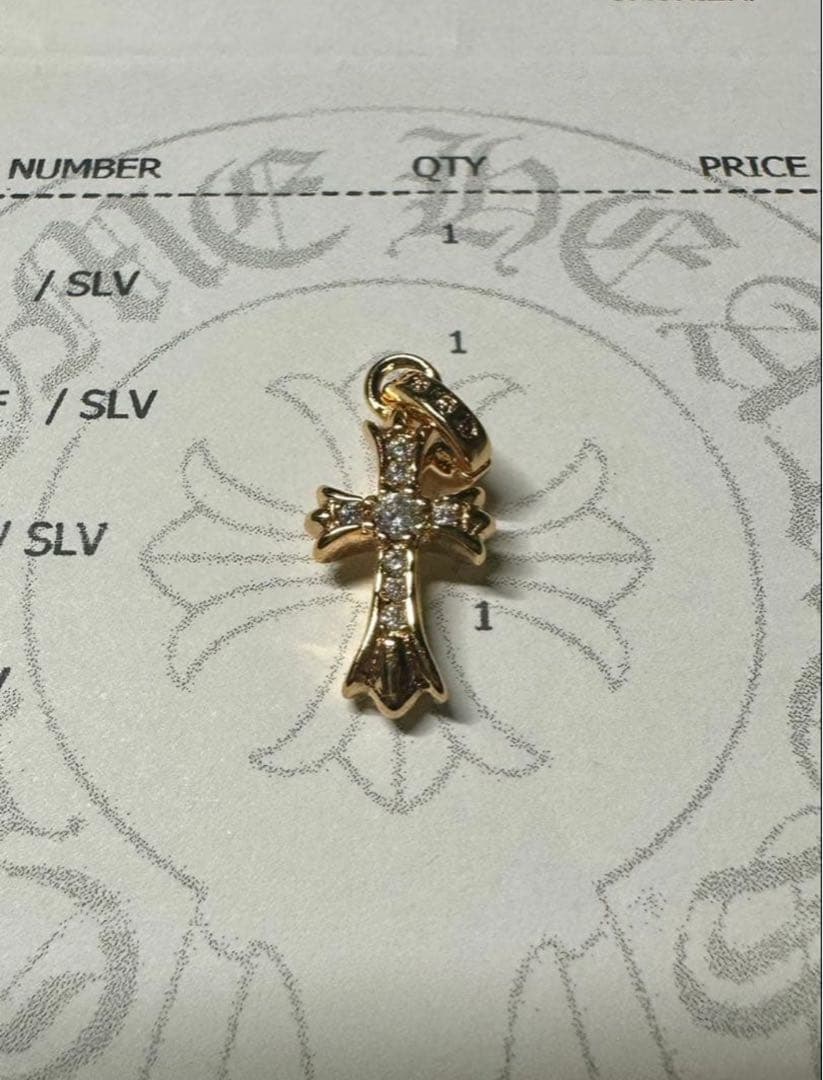 n*n様 た*し様 クロムハーツ　クロスベビーファット　チャーム22K天然パヴェ