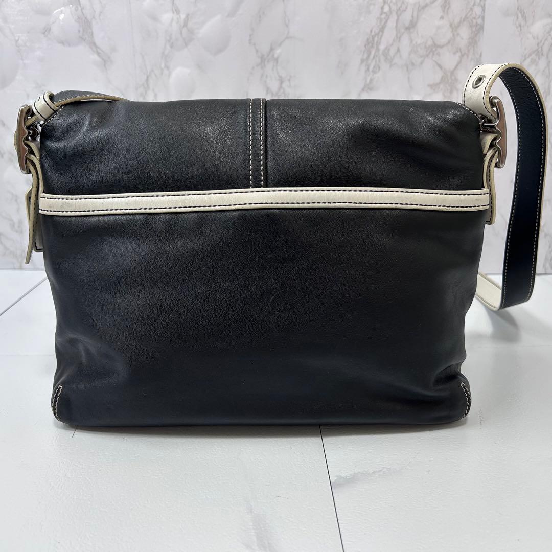 COACH メッセンジャーバッグ レザー 斜め掛け ネイビー ホワイト