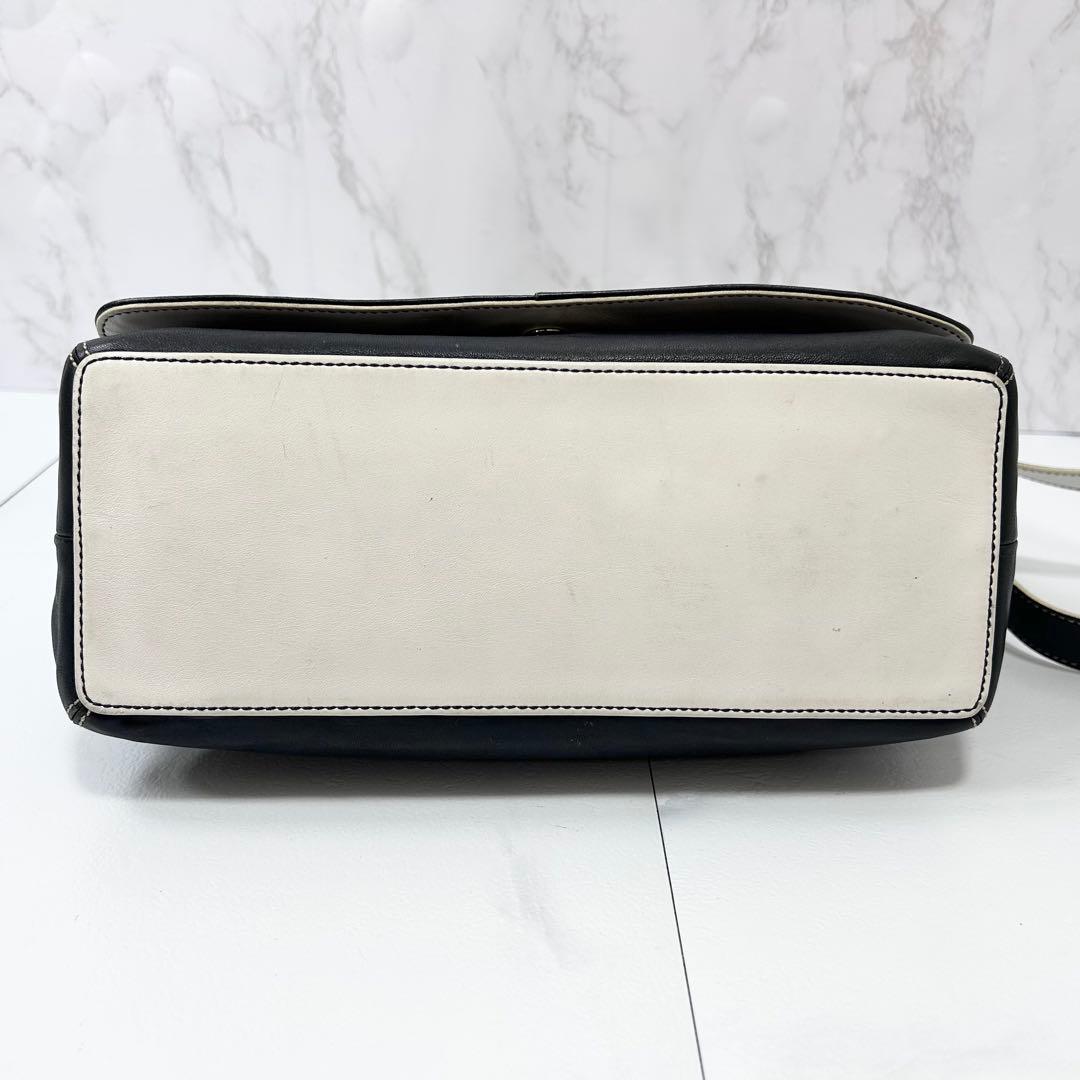 COACH メッセンジャーバッグ レザー 斜め掛け ネイビー ホワイト