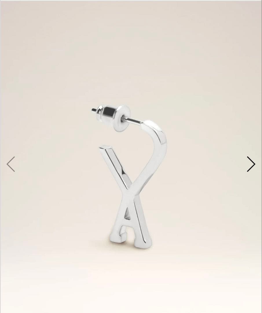 ami paris ピアス　片耳　シルバー　ハートロゴ