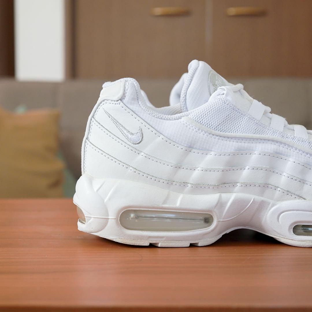 靴 Nike Air Max 95 Essential White 27.0