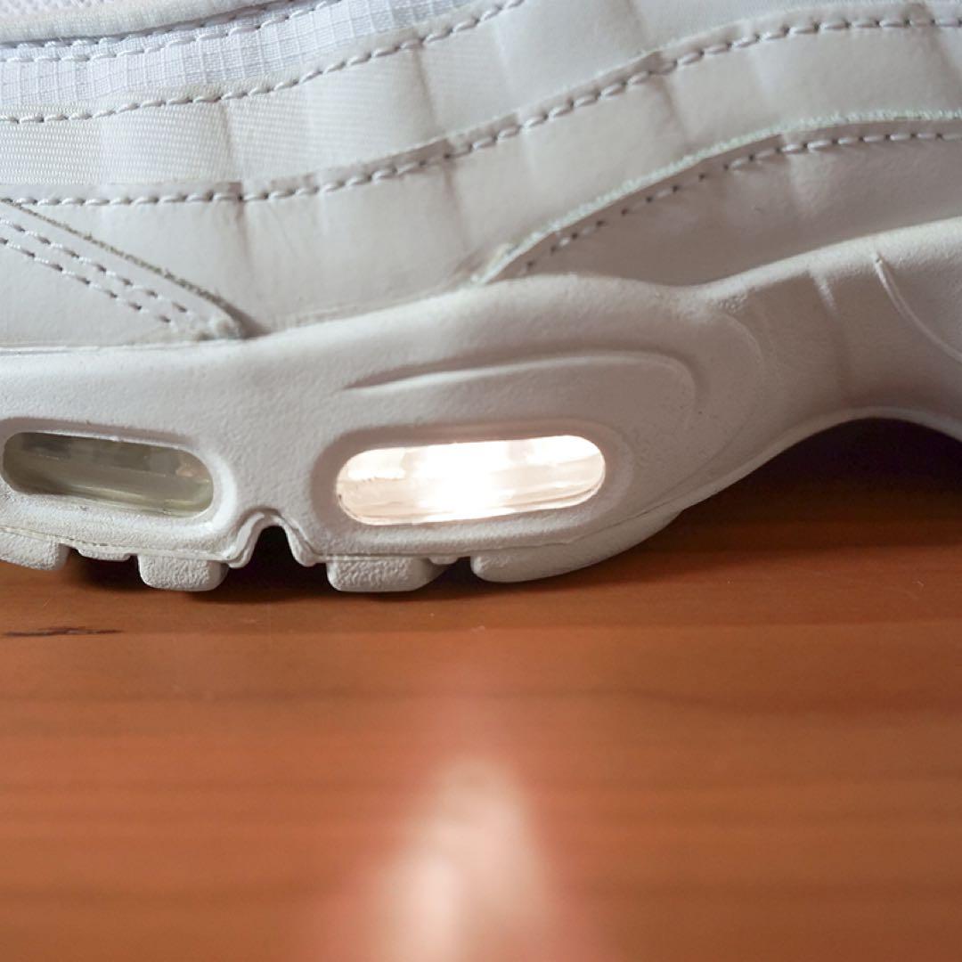 靴 Nike Air Max 95 Essential White 27.0