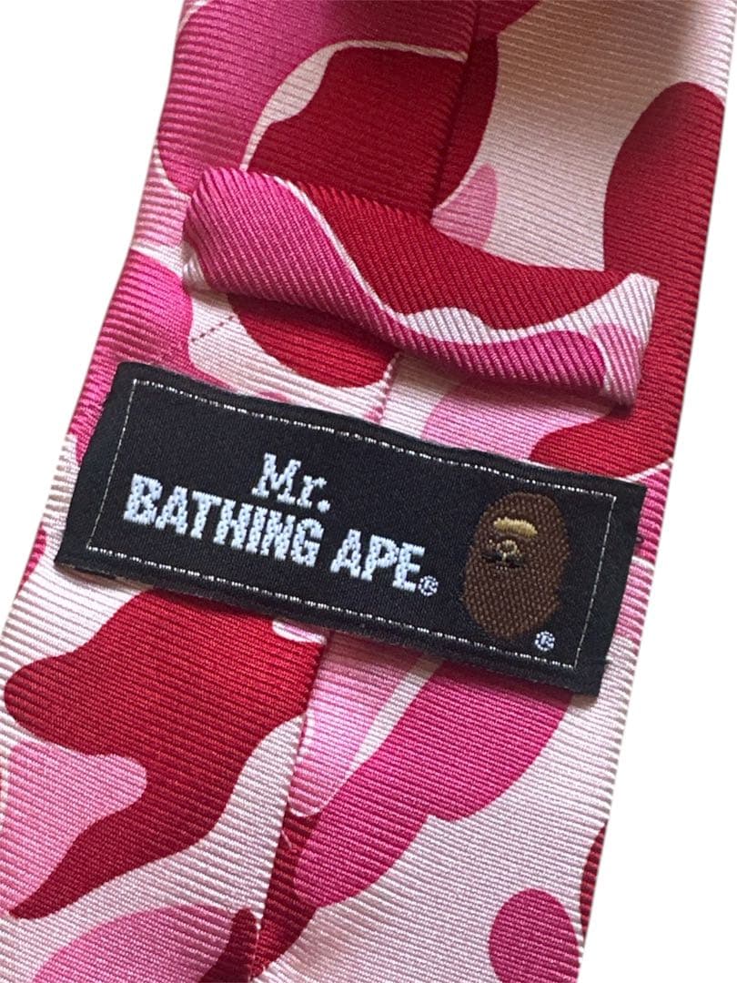 希少デザイン！！【未使用級】アベイシングエイプ　カモフラエイプ　シルクネクタイ