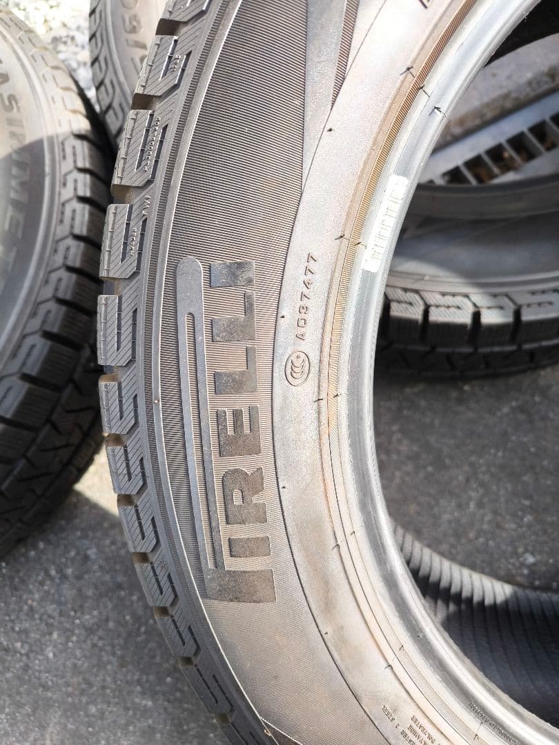 ピレリアイスアシンメトリコ225/60R18 4本セット6mm