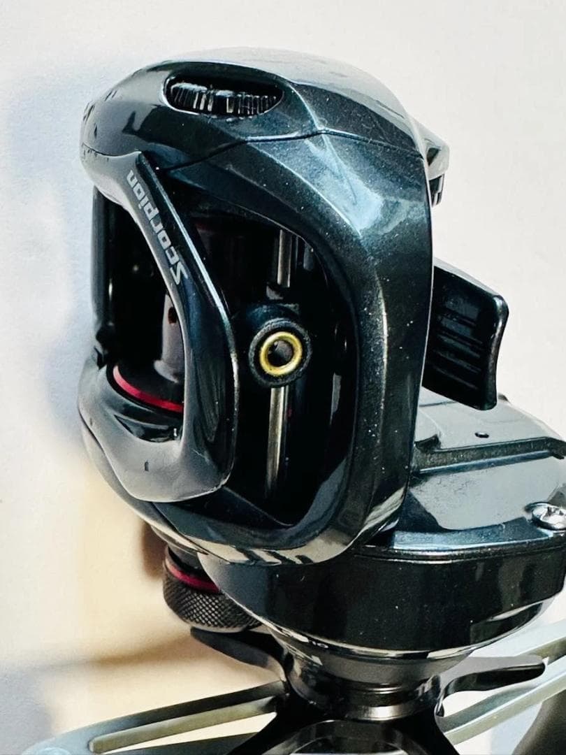 SHIMANO 16 Scorpion 70 右ハンドル e77