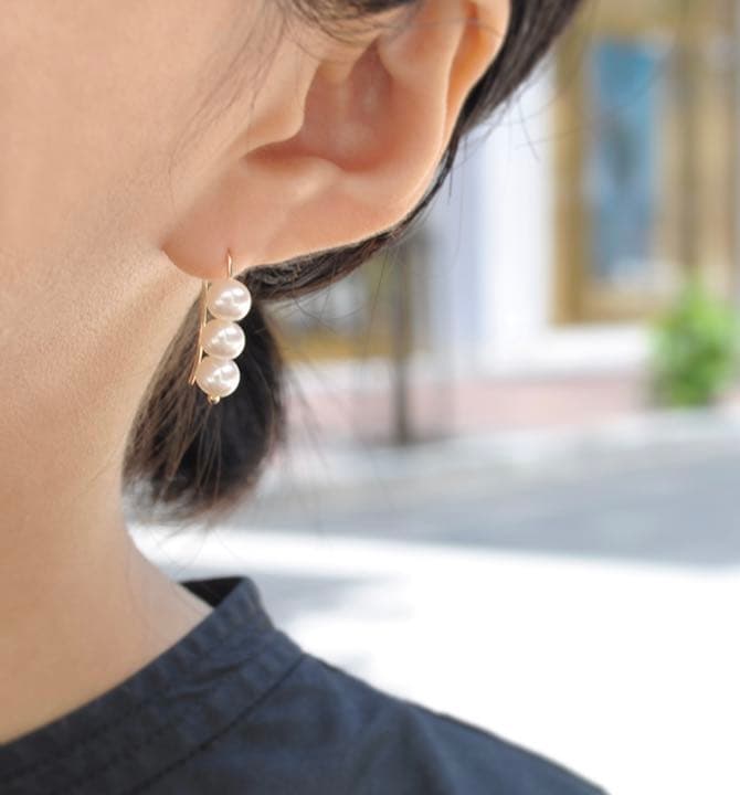 「anq.」K10 Pearls フックピアス　(淡水パール)
