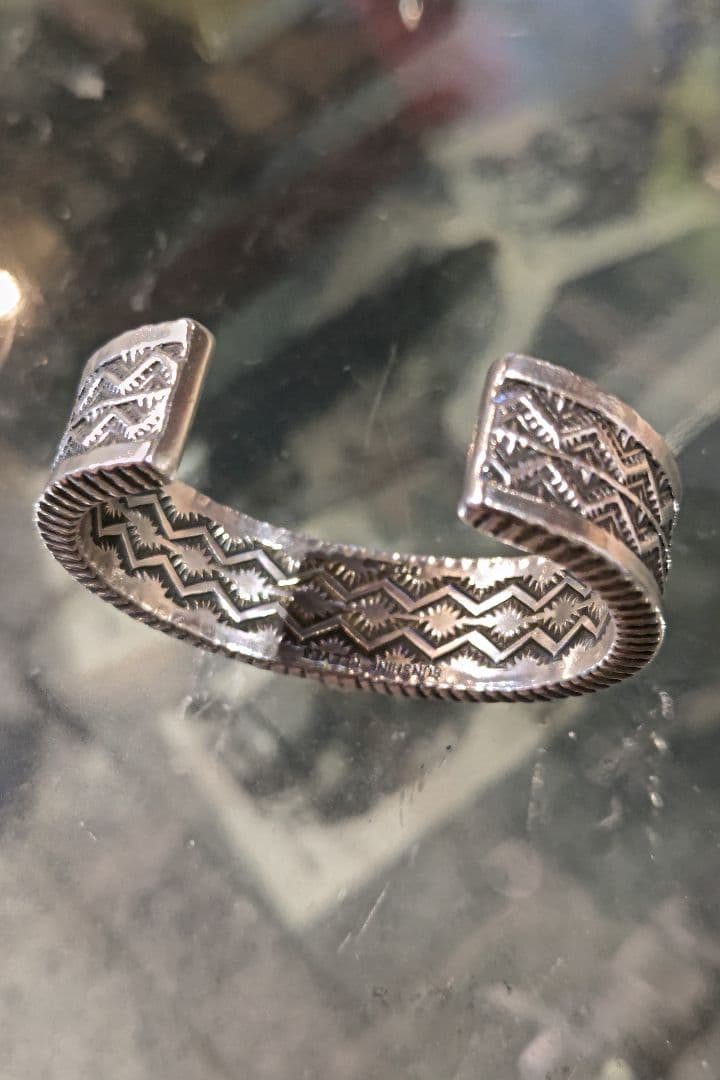 サンシャインリーブス　４面スタンプ　バングル