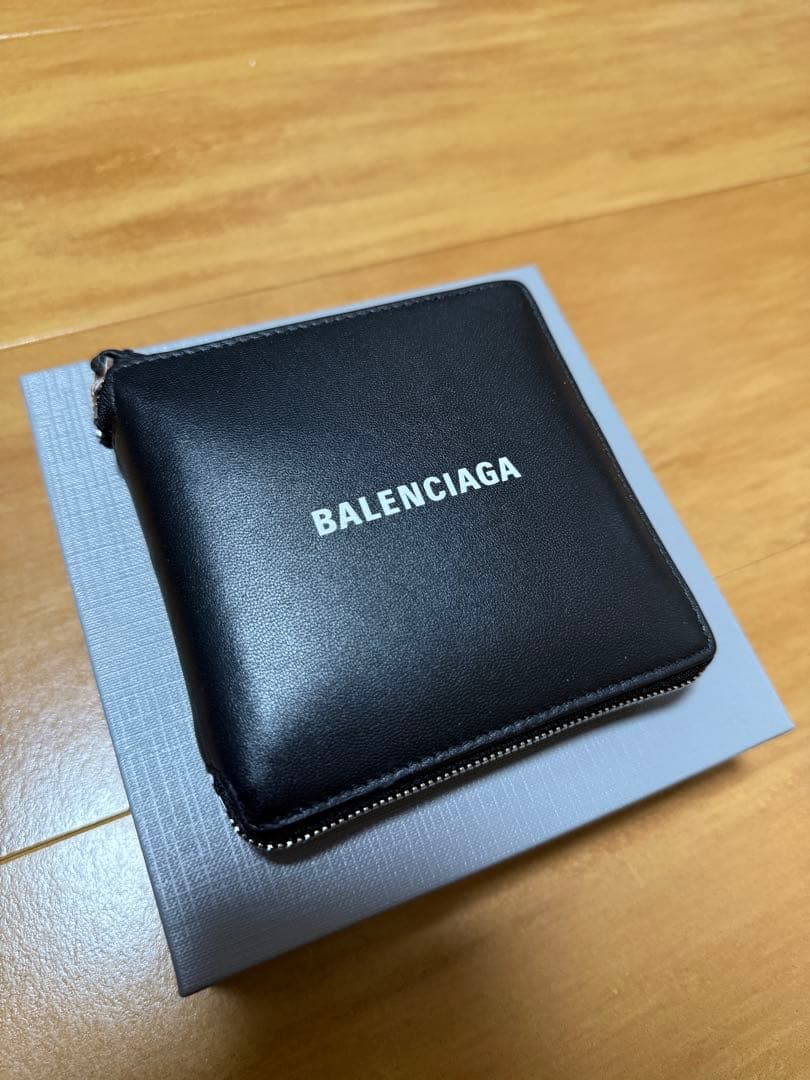 ★BALENCIAGA★二つ折り財布 バレンシアガ ジッピーウォレット ブラック