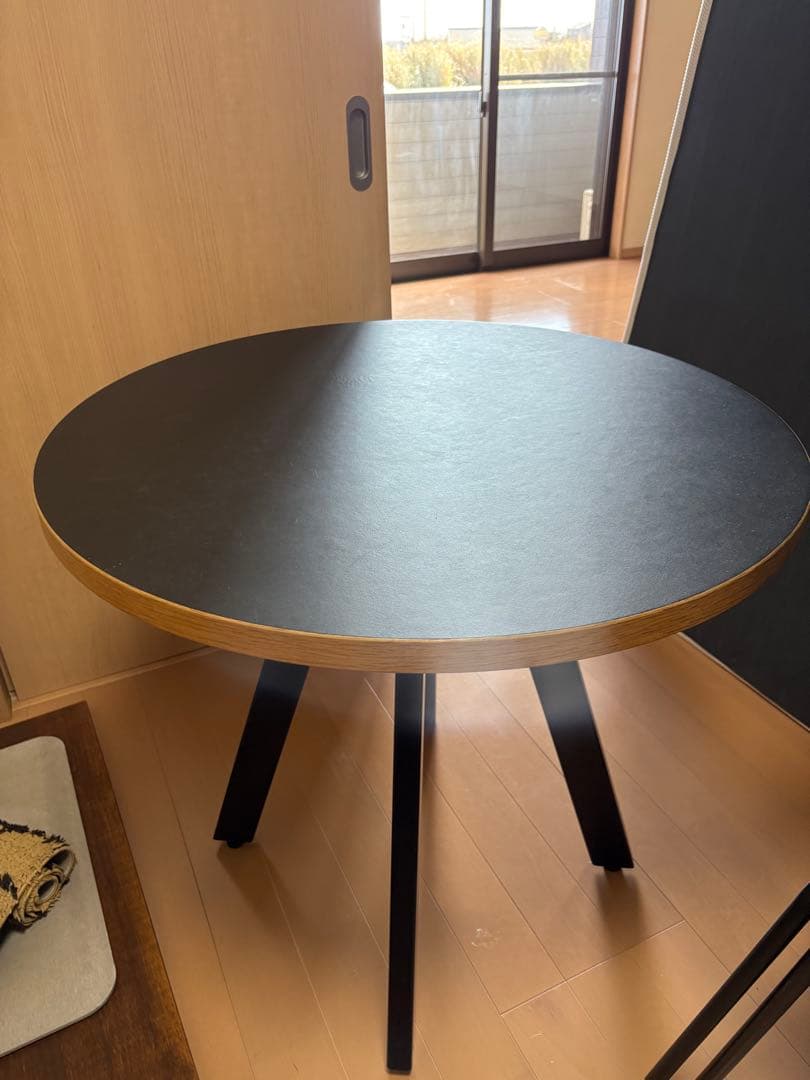 KANADEMONO ブラック カフェテーブル85センチ　値下げ中