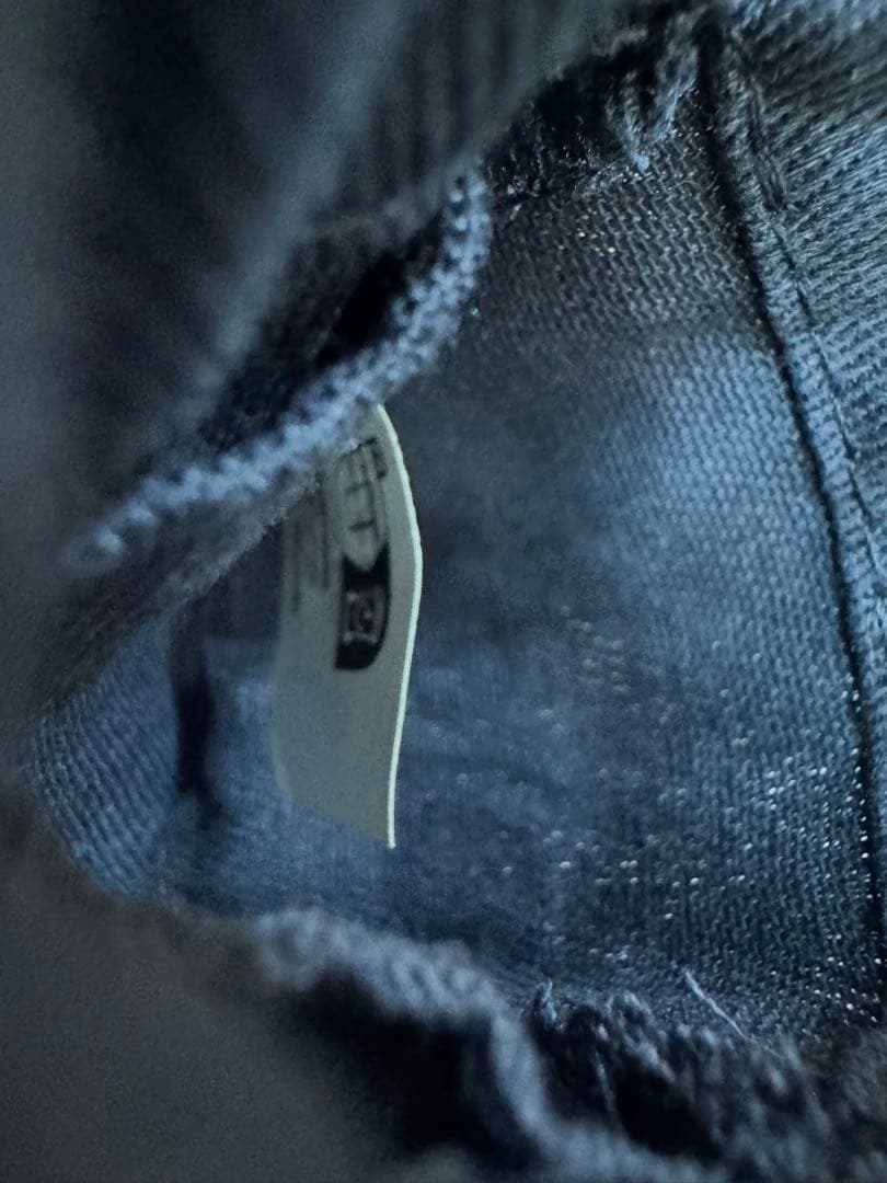 【Fyfygghhhhjh 】DIOR (ディオール) CD ピアス