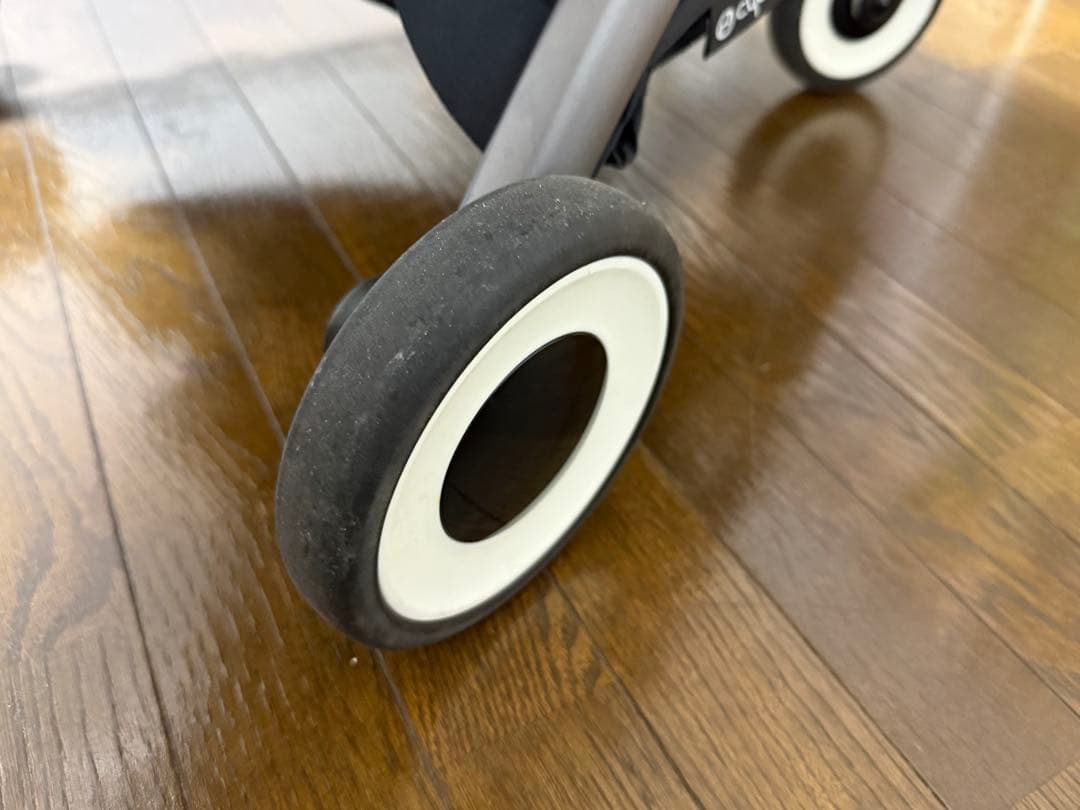 サイベックス　ベビーカー　リベル　バンパーバー付き