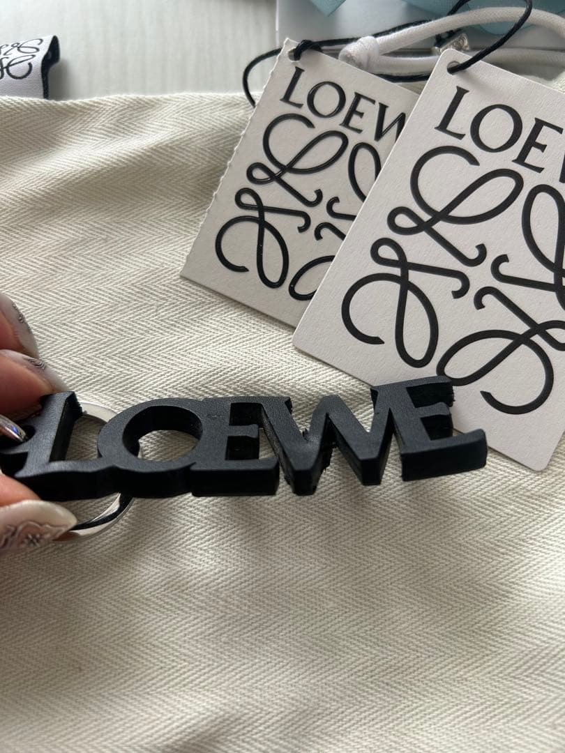 LOEWE ブラック キーホルダー　キーリング