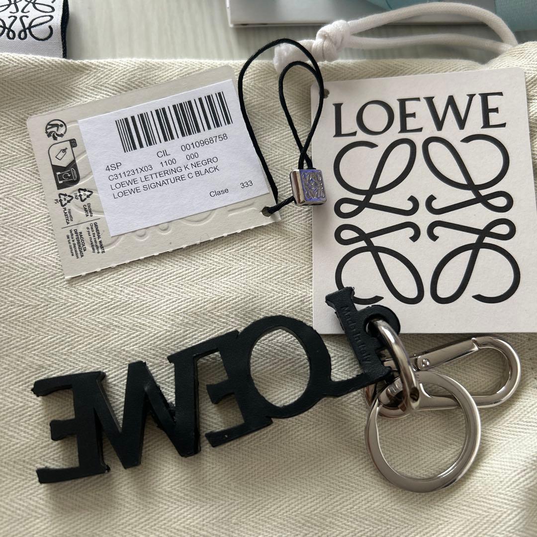 LOEWE ブラック キーホルダー　キーリング