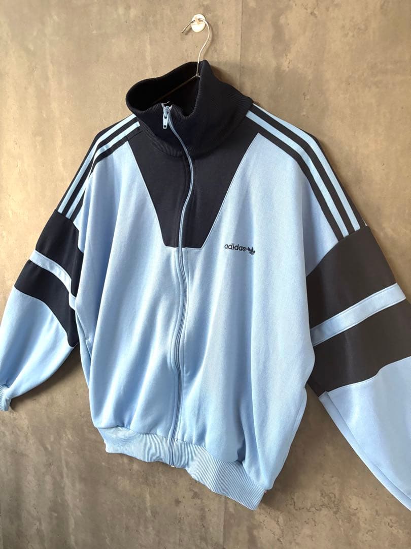 あのちゃん着用♡adidas アディダス　トラックJKT　大人気カラー　かわいい