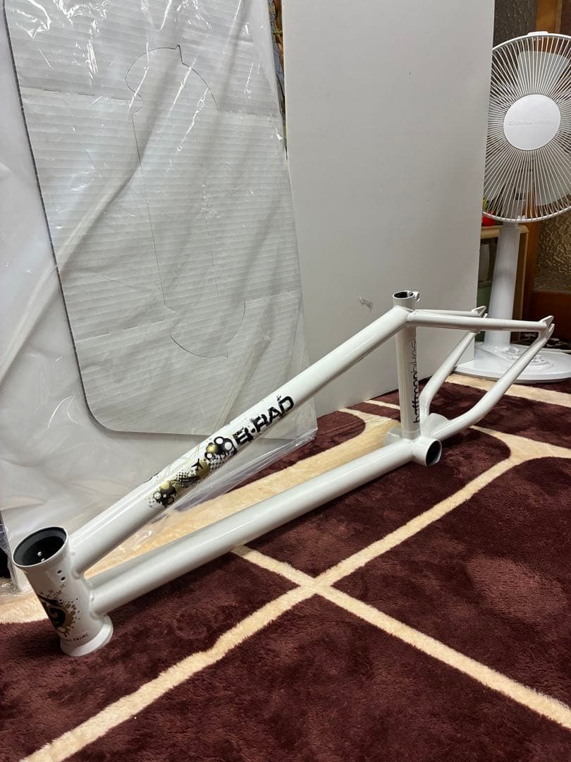 BMXフレーム「Brad Simms」シグネチャー　HOFFMAN BIKES