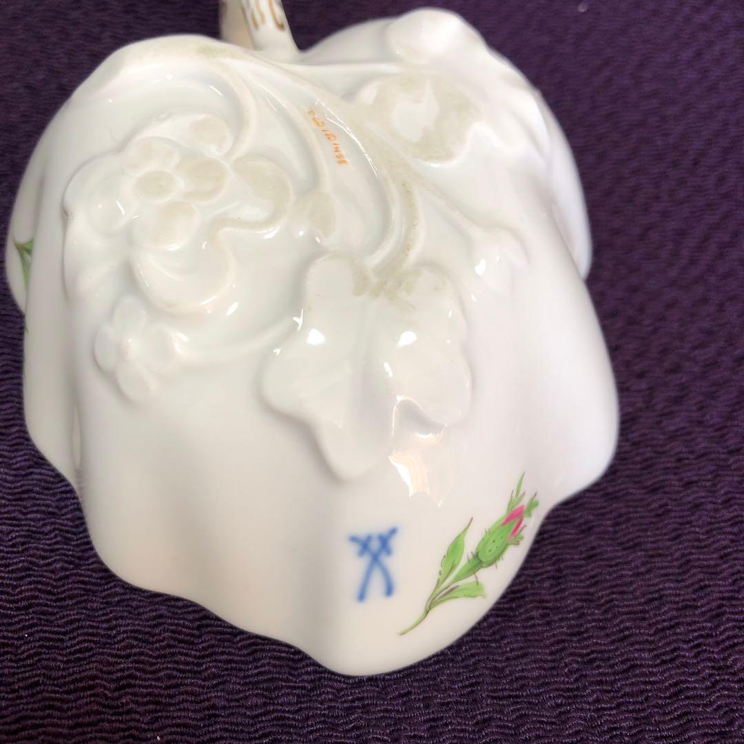 マイセン　リーフ型小皿　ピンクの薔薇の絵