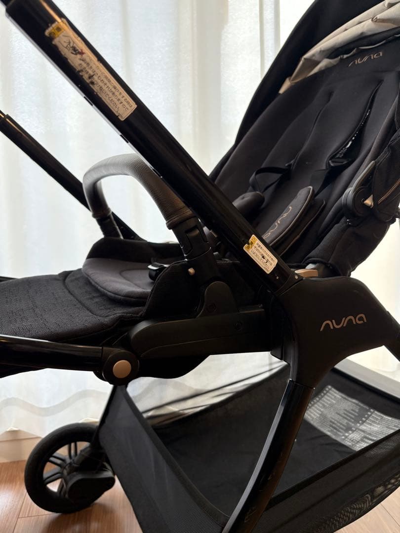 Nuna TRIV next ヌナ ベビーカー リベテッド 正規購入